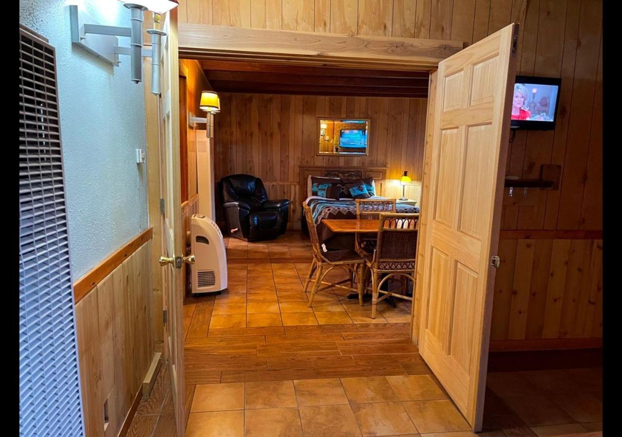 West Winds Lodge Рюидозо Екстериор снимка