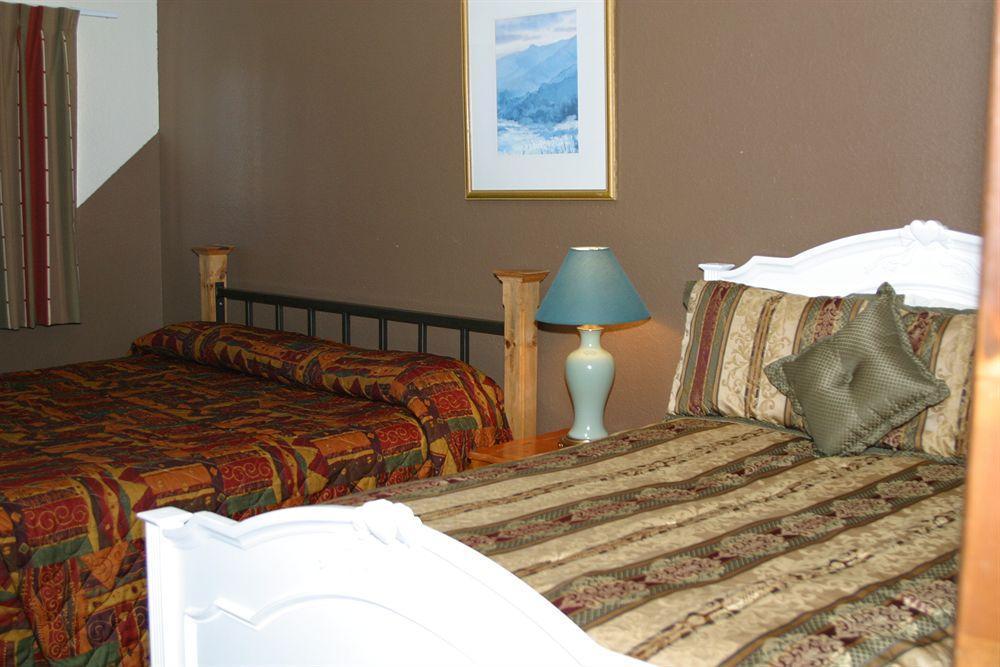 West Winds Lodge Рюидозо Екстериор снимка