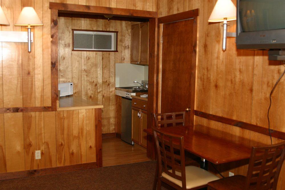 West Winds Lodge Рюидозо Екстериор снимка