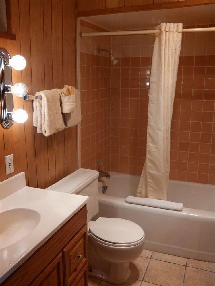 West Winds Lodge Рюидозо Екстериор снимка